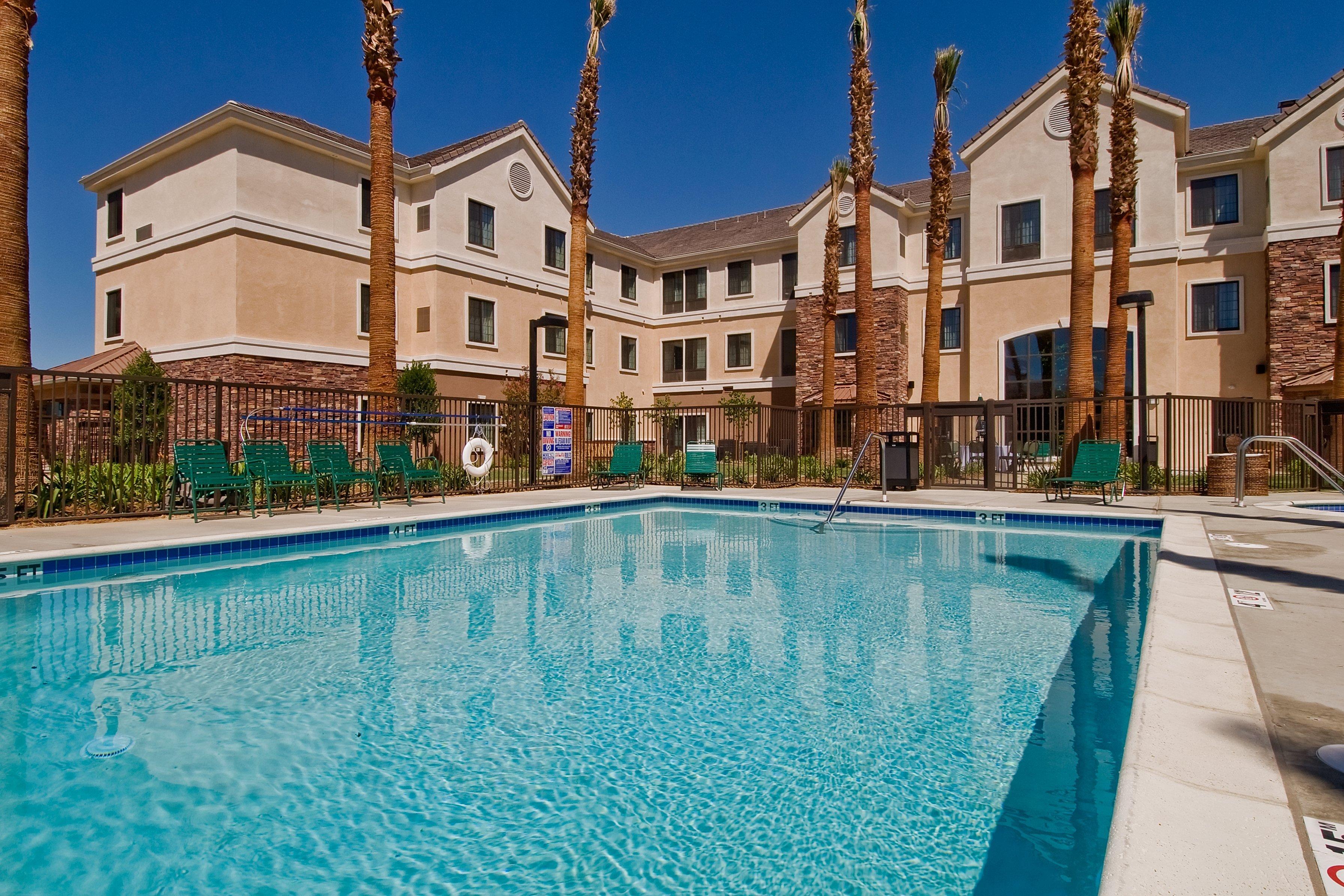 Staybridge By Ihg Hotel