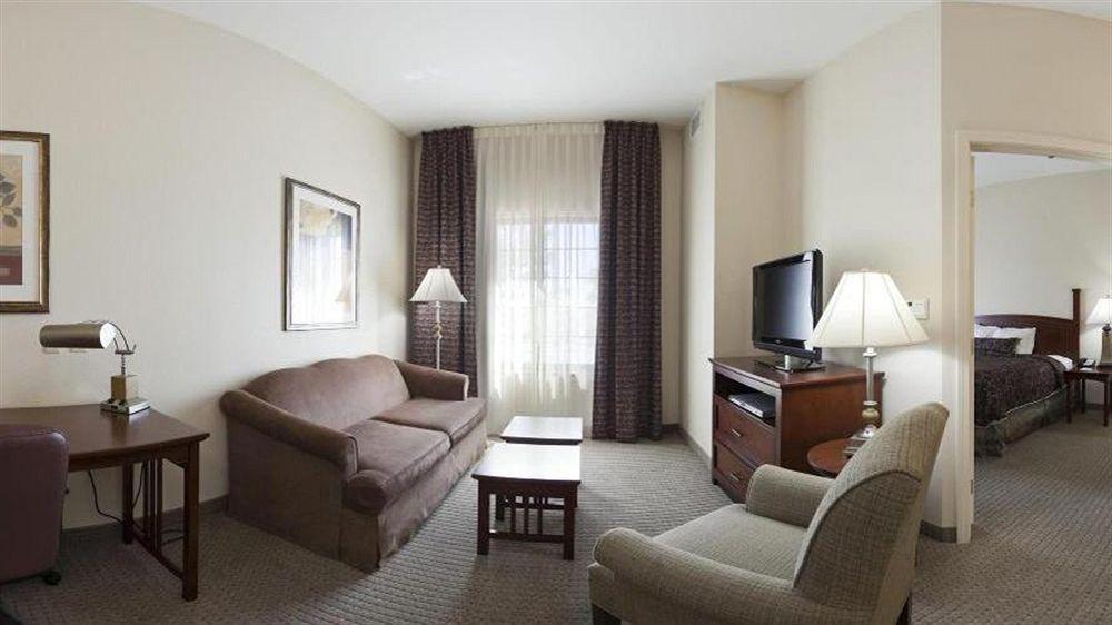 Staybridge By Ihg 3*